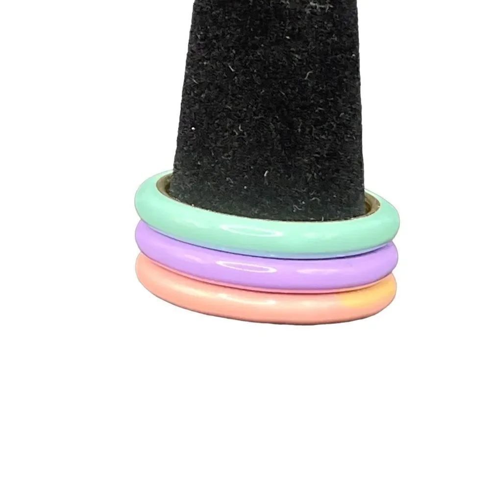 Sterling silver 925 stackable enamel rings peach lavender and green size 7.5